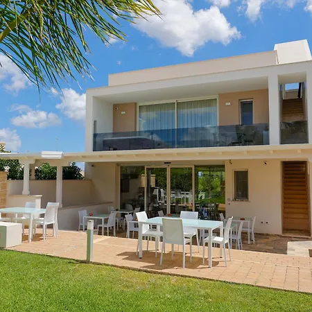 Bed & Breakfast Le Murge Del Salento Depandance 4*