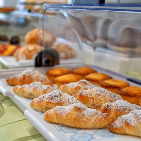 Le Murge Del Salento Depandance Bed & Breakfast Uggiano La Chiesa